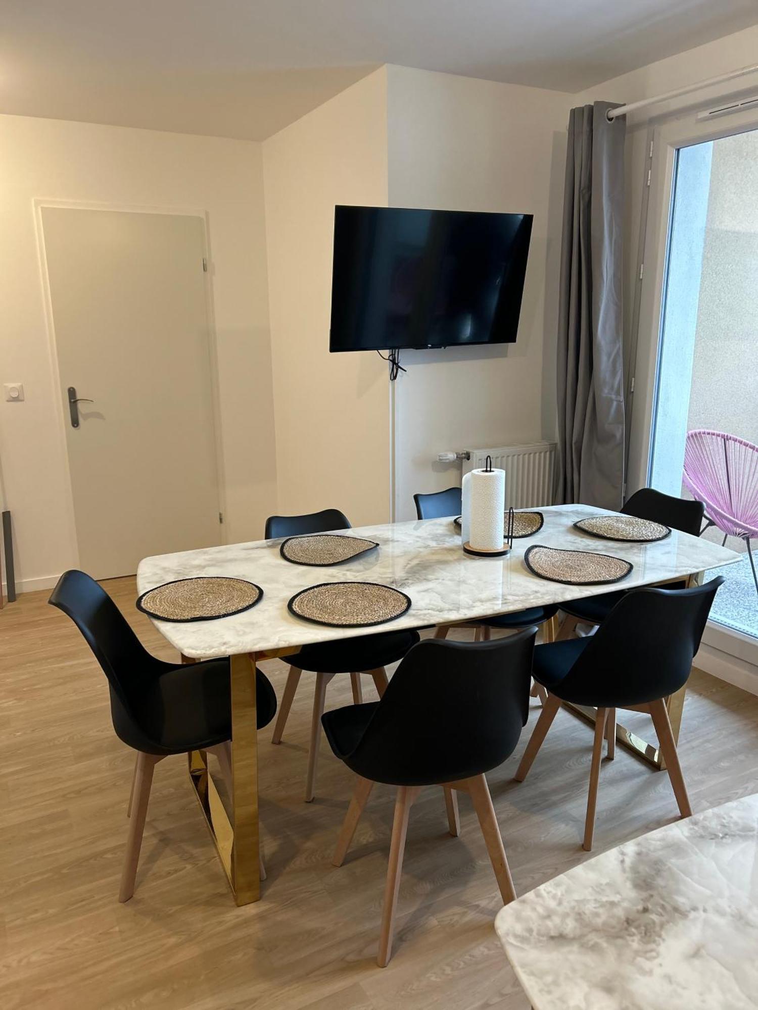 Appt Spacieux Et Calme Prox Disney-cdg-stade De France